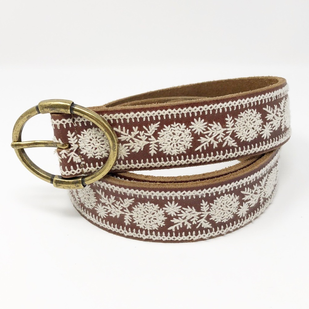 Lucky Brand Embroidered Leather Belt Large